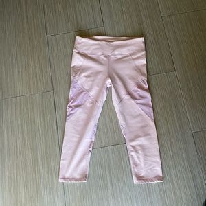 Fabletics cropped workout pants